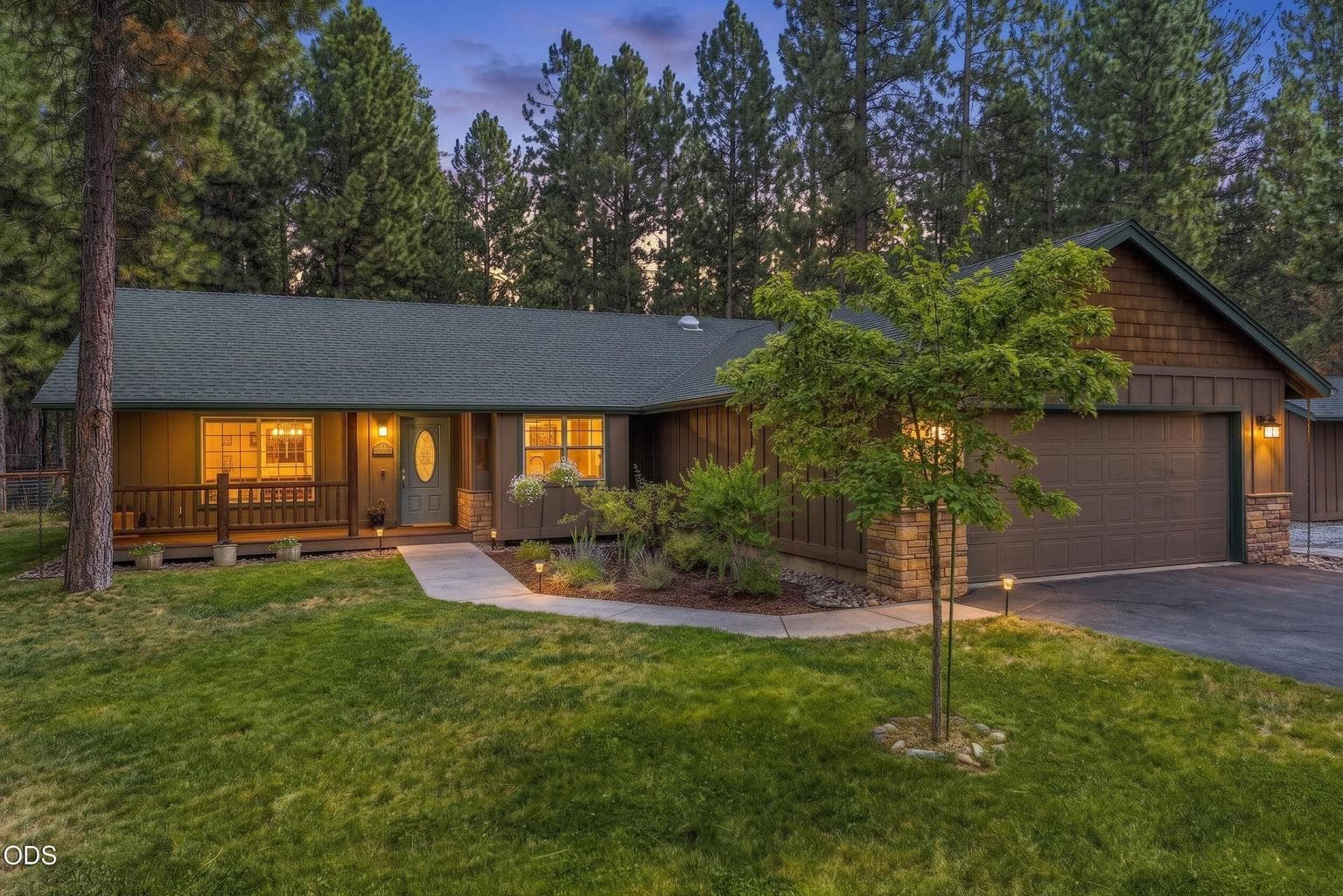 Photo of 15375 Ponderosa Loop 1 of 71