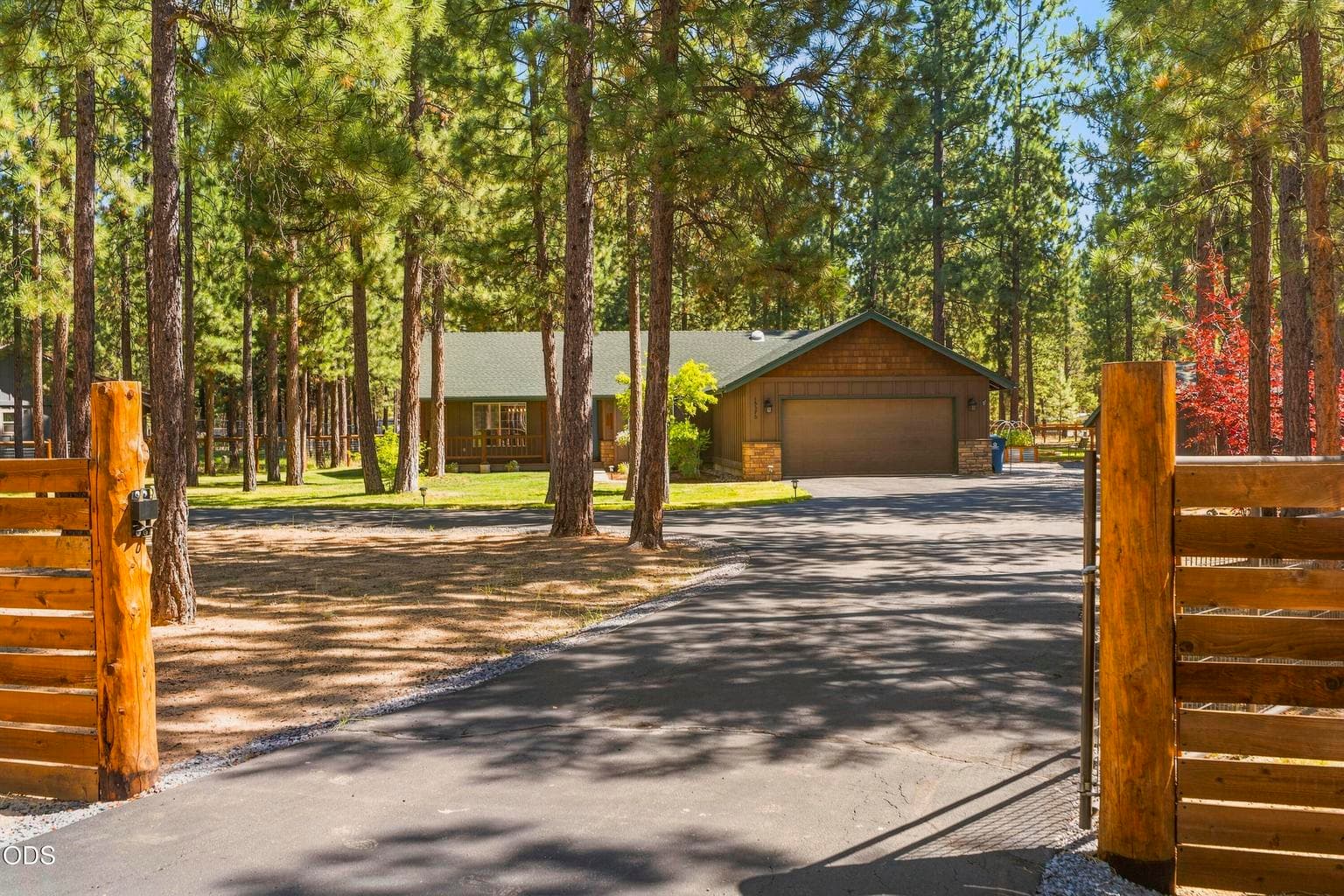 Photo of 15375 Ponderosa Loop 2 of 71