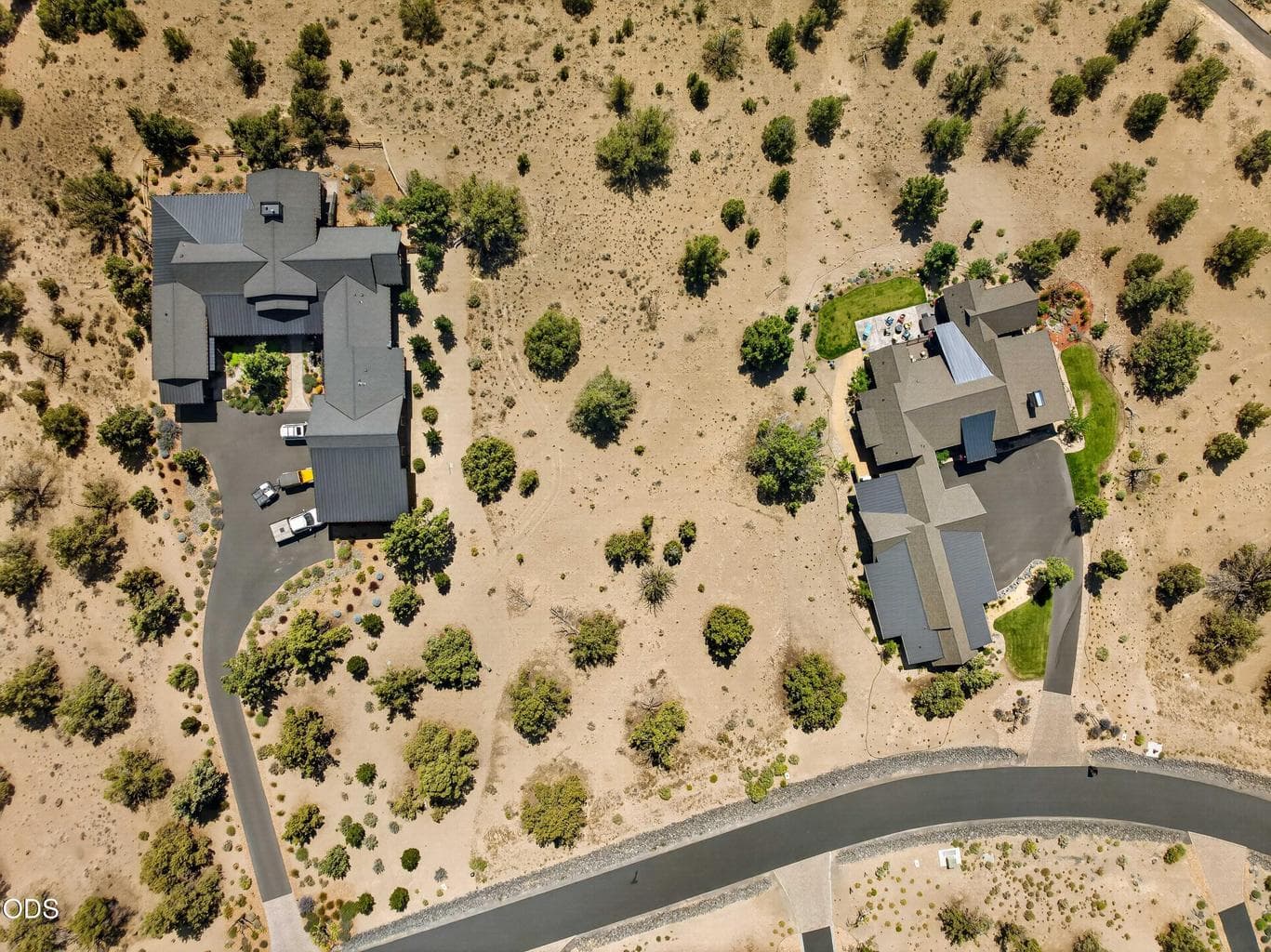 Photo of Starview Drive 2 of 18