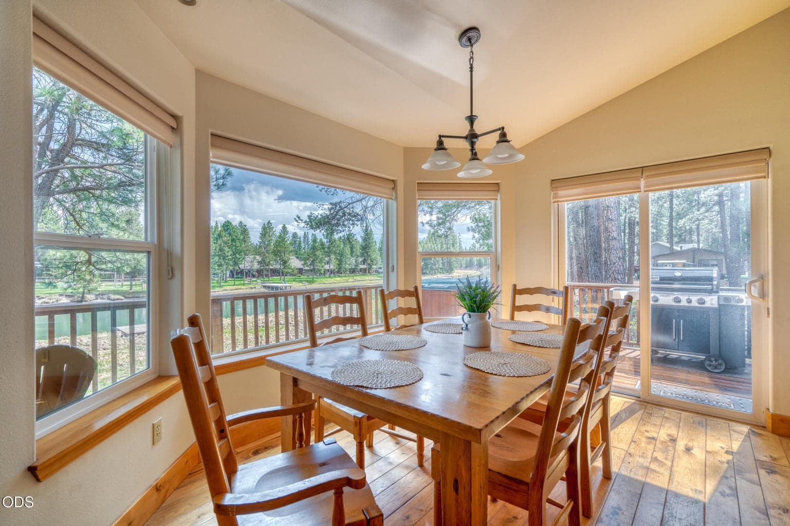 Sweeping panoramic views from the kitchen and dining area