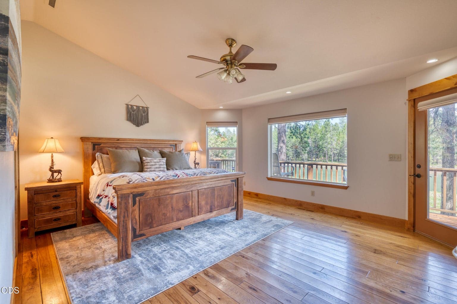 Photo of 17051 Upland Road 14 of 39