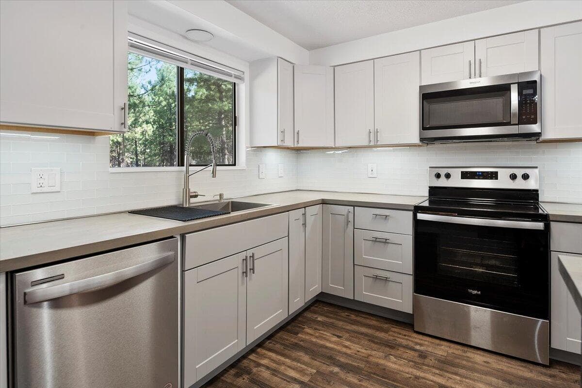 Photo of 15810 Green Forest Road 10 of 37