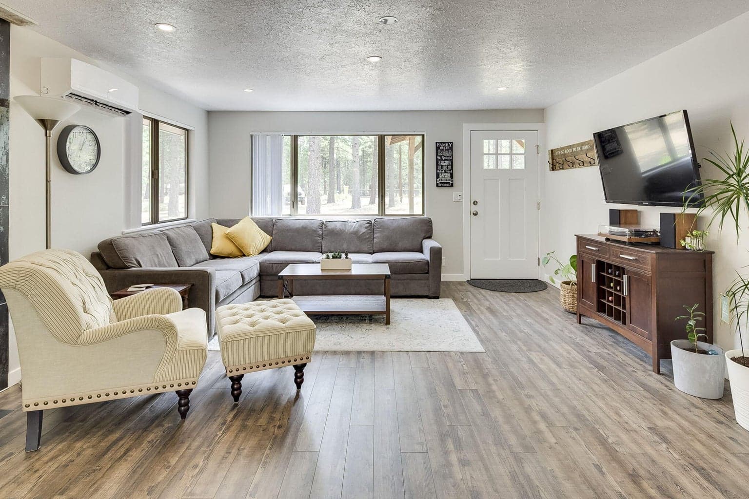 Photo of 15810 Green Forest Road 13 of 37