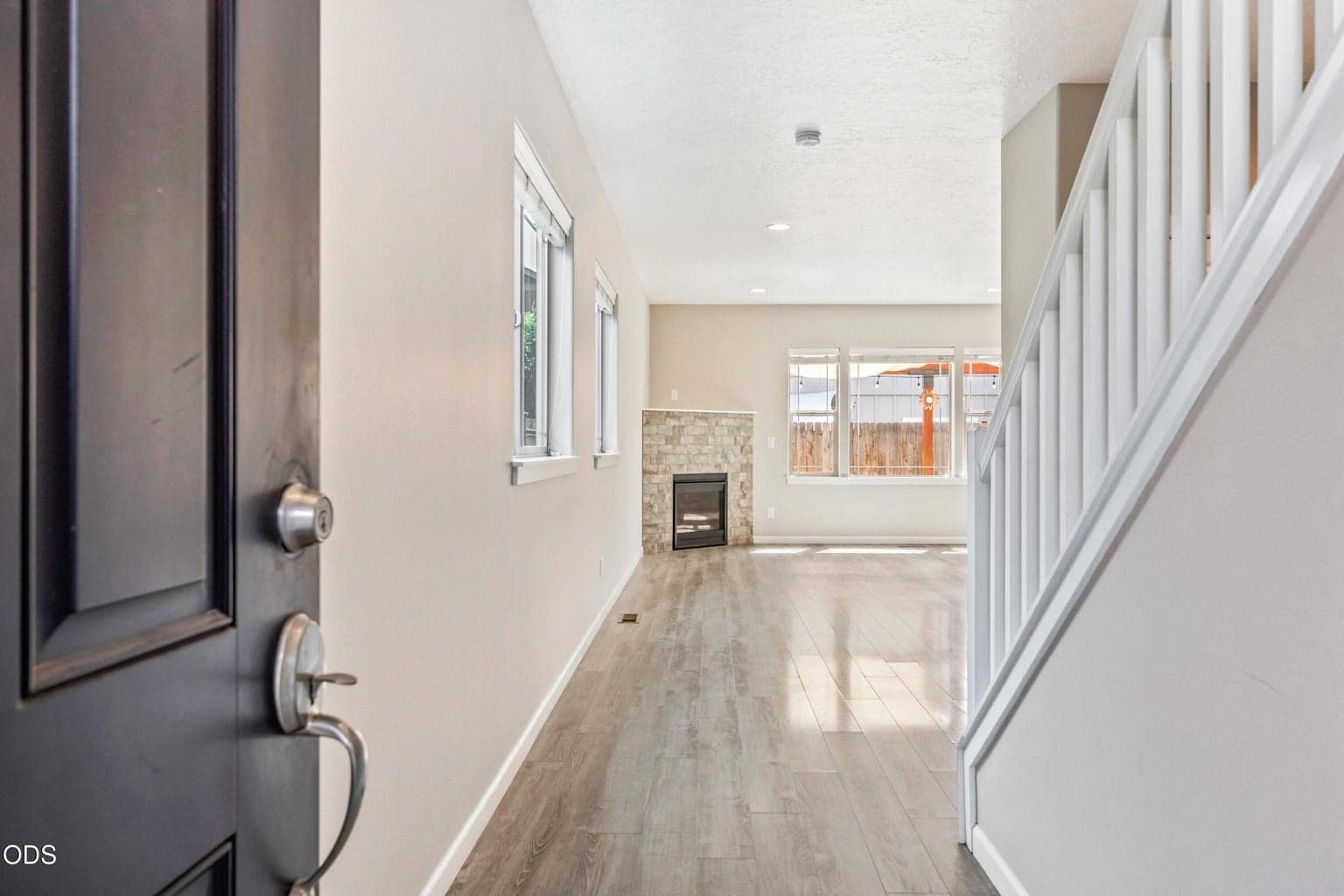 Photo of 3022 Boxelder Avenue 2 of 41