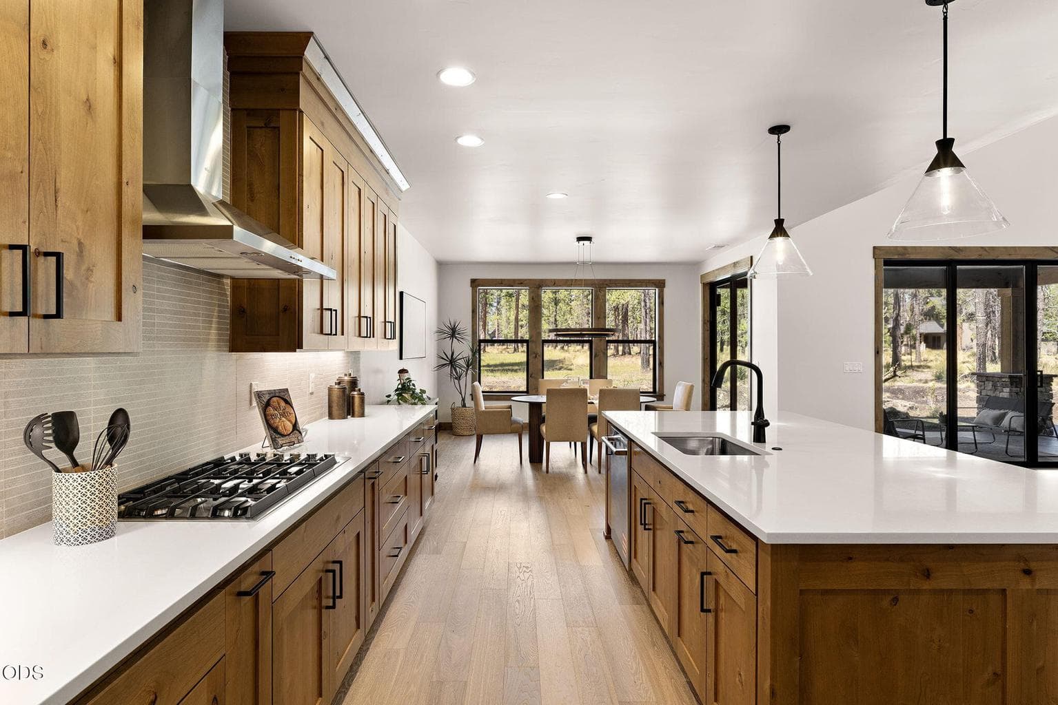 Photo of 17860 Preservation Loop 4 of 26