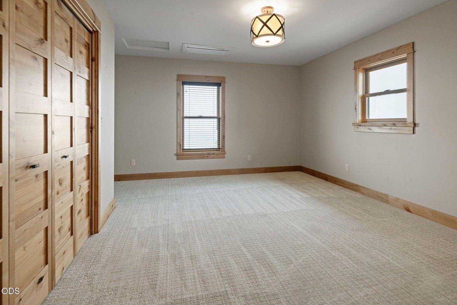 Photo of 2918 NW Century 34 of 62
