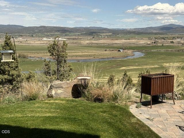 Photo of 2918 NW Century 55 of 62