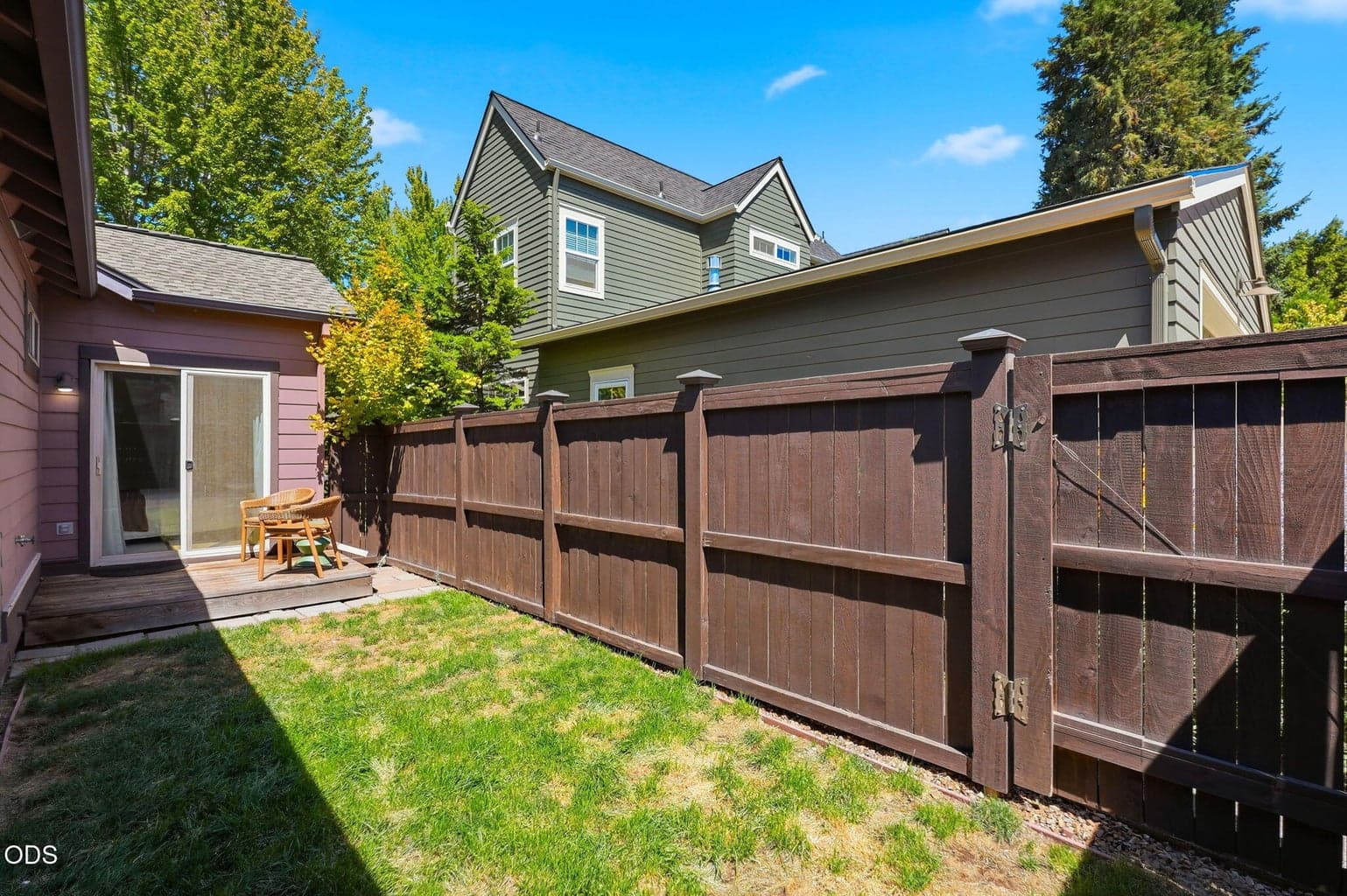 Photo of 825 NE Wiest Way 46 of 58