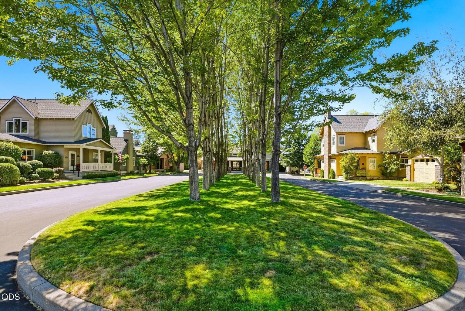 Photo of 825 NE Wiest Way 54 of 58