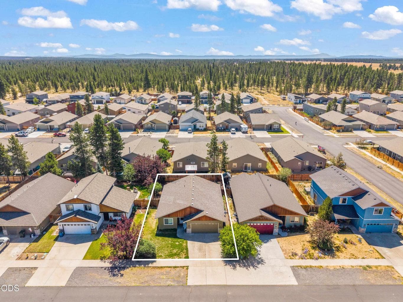 Photo of 16465 Riley Drive 3 of 29