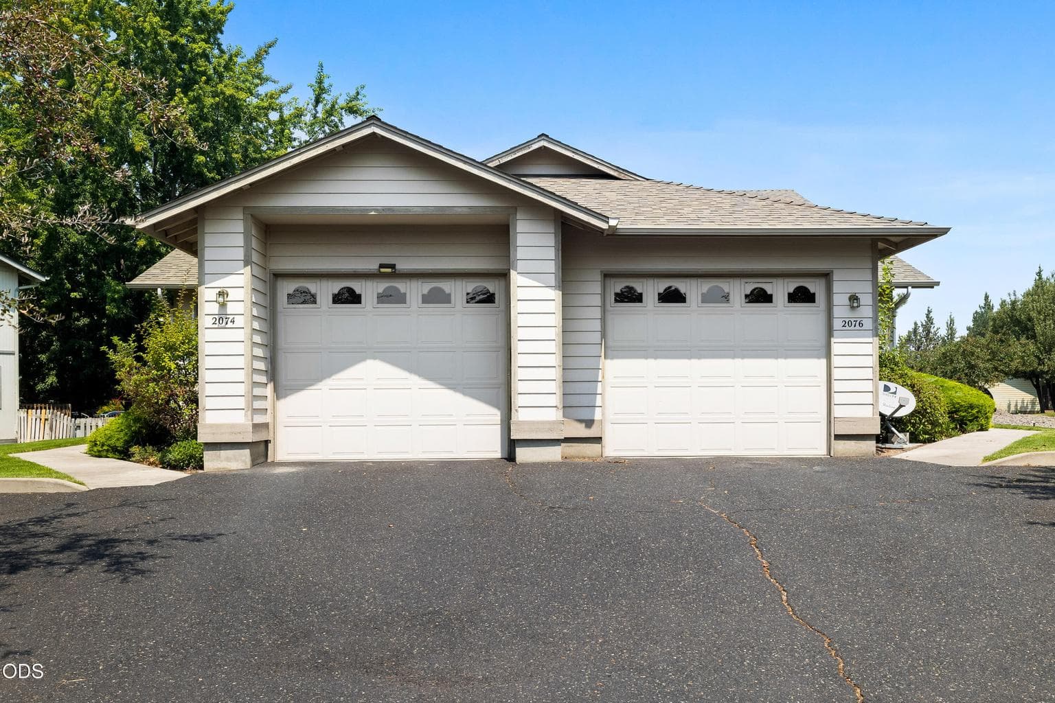 Photo of 2074 Chanel Court 2 of 21