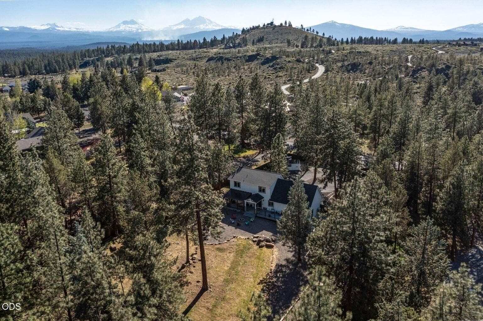 Photo of 70116 Appaloosa Drive 4 of 52