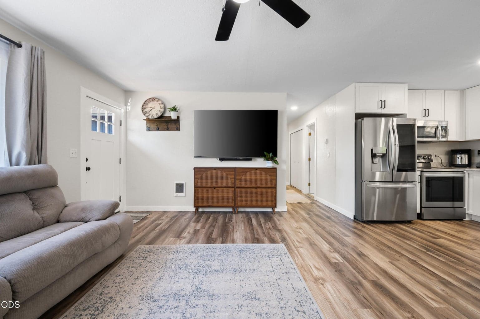Photo of 2857 Pumice Place 5 of 29