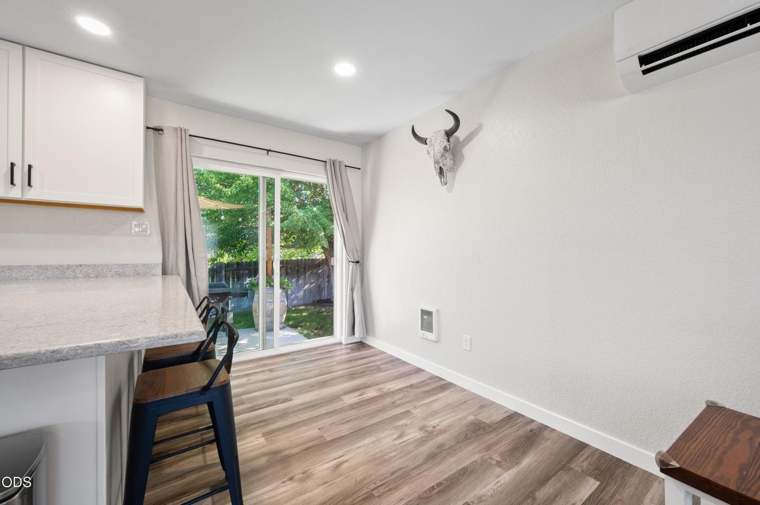 Photo of 2857 SW Pumice Place 10 of 29