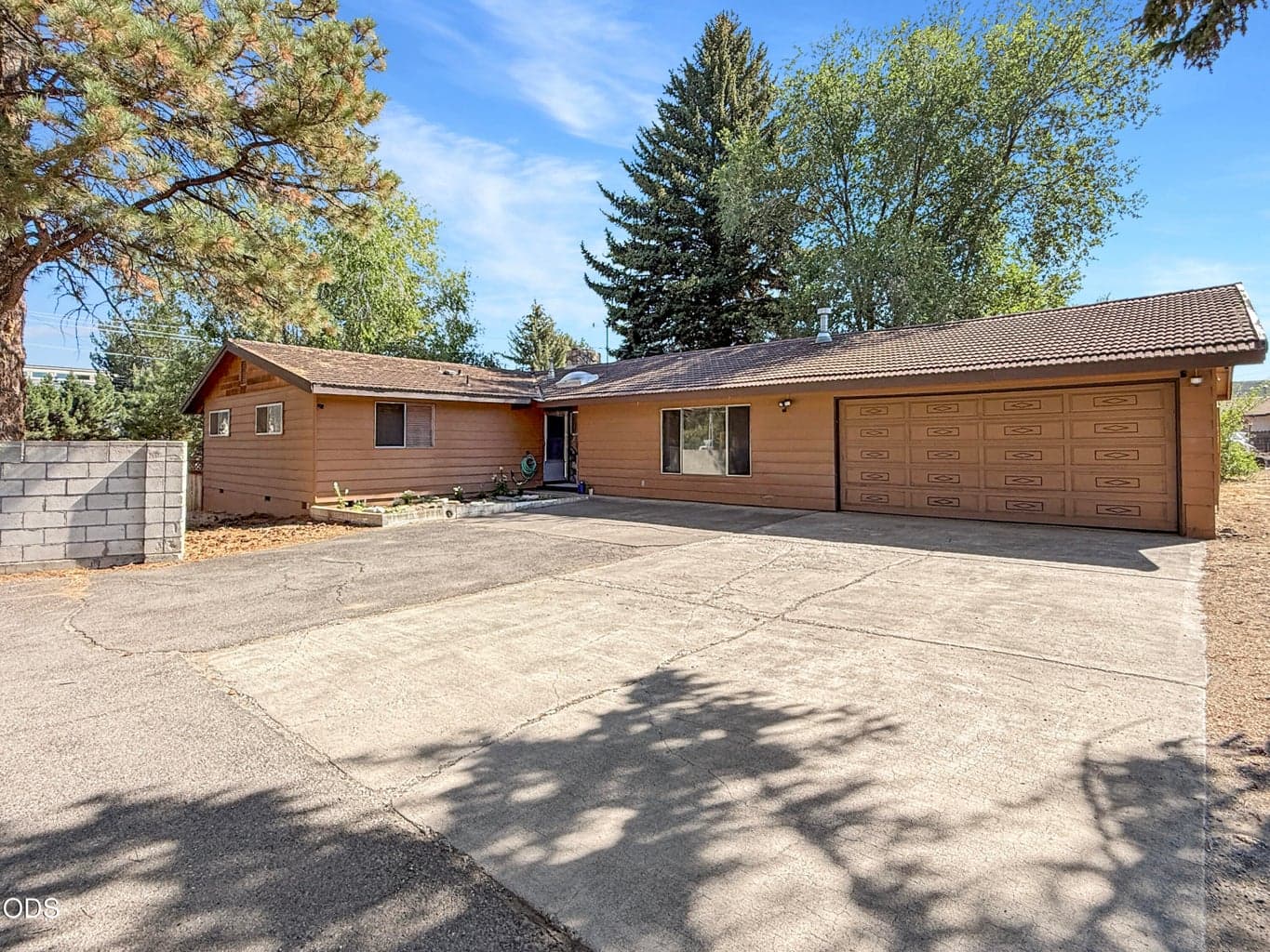Photo of 2640 8th Street 1 of 41