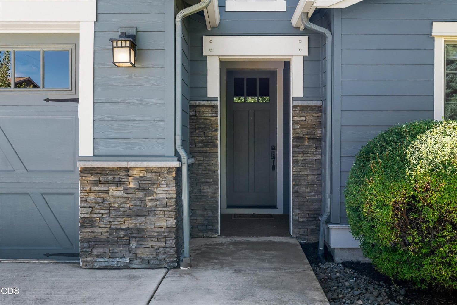 Photo of 20819 Tamar Lane 2 of 40