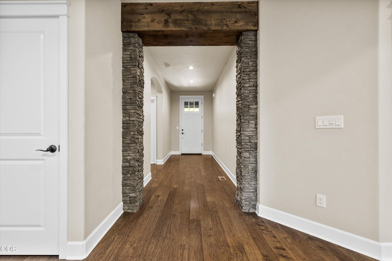 Photo of 20819 Tamar Lane 4 of 40