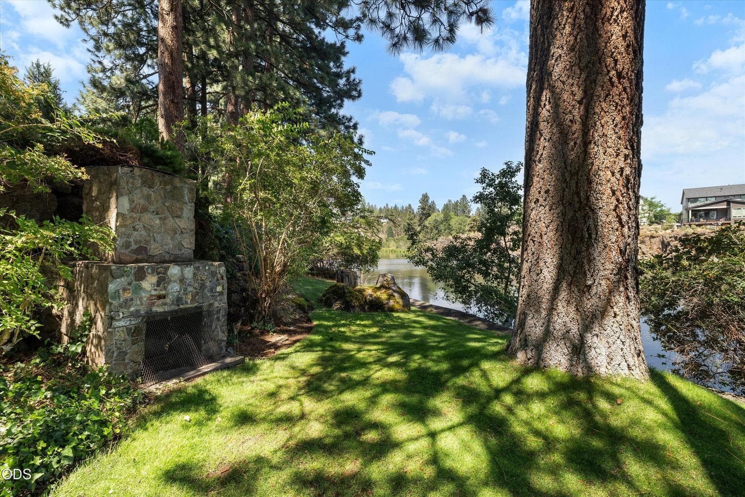 Photo of 2359 NW Lakeside Place 62 of 91