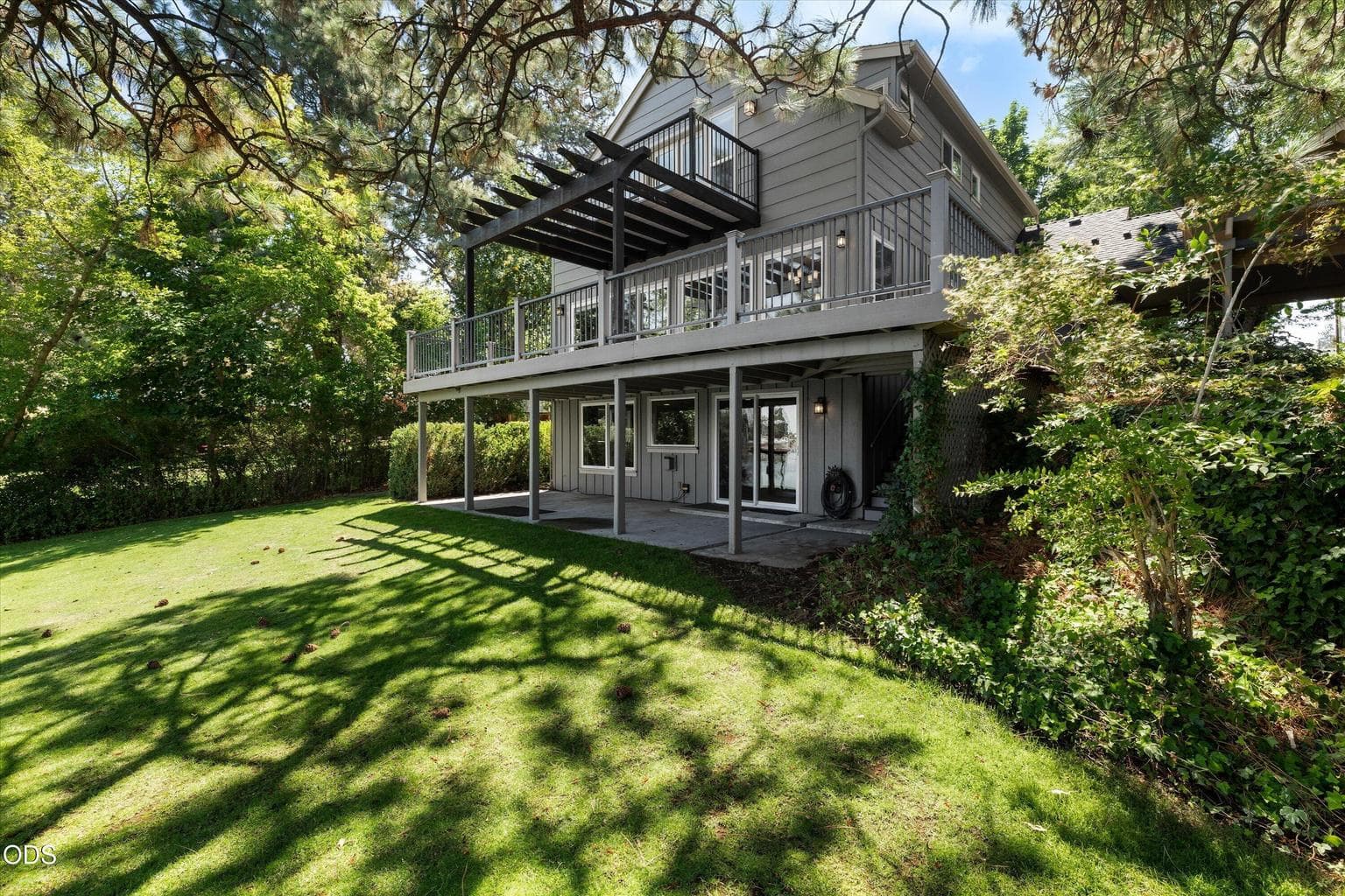 Photo of 2359 NW Lakeside Place 66 of 91