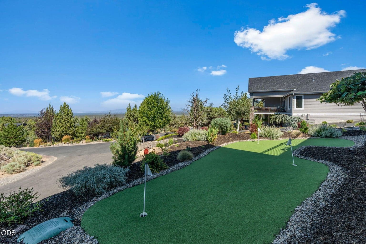 Your own putting green within this Resort community.