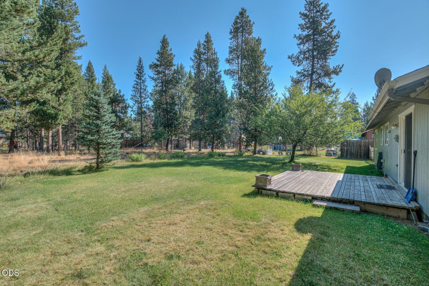 Photo of 17284 Kingfisher Drive 4 of 31