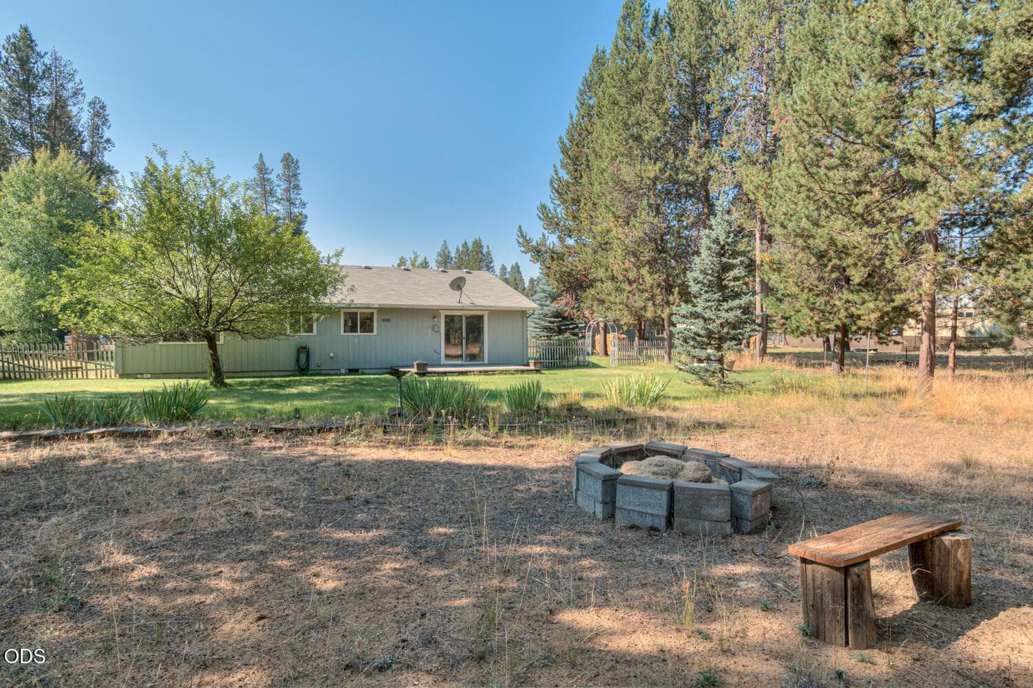 Photo of 17284 Kingfisher Drive 7 of 31