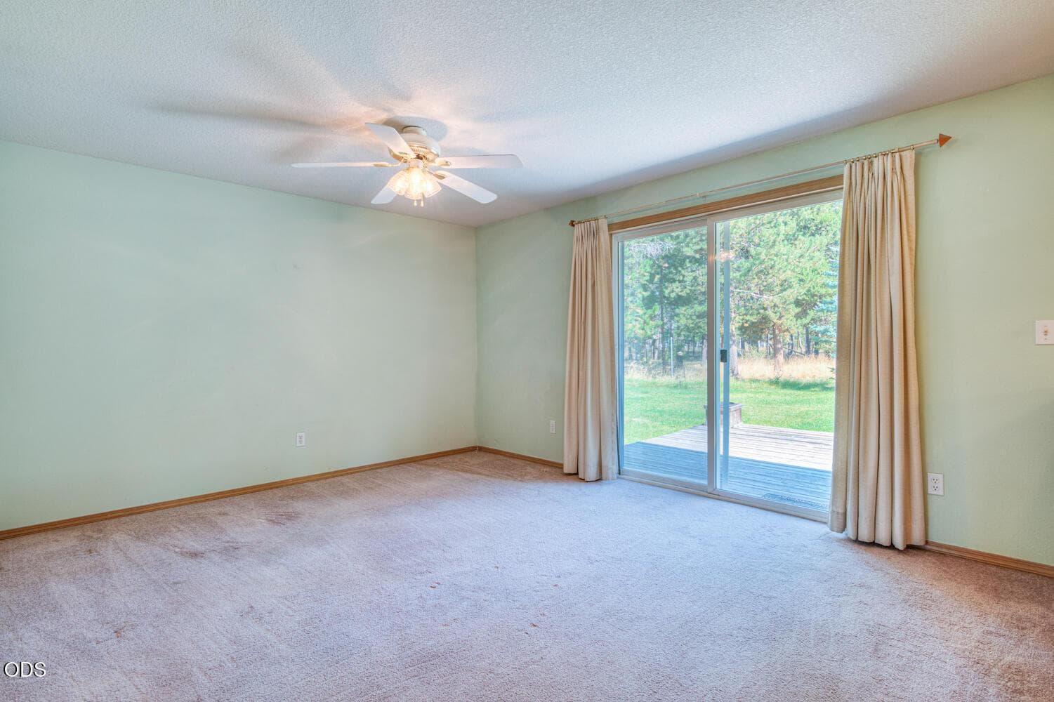 Photo of 17284 Kingfisher Drive 14 of 31