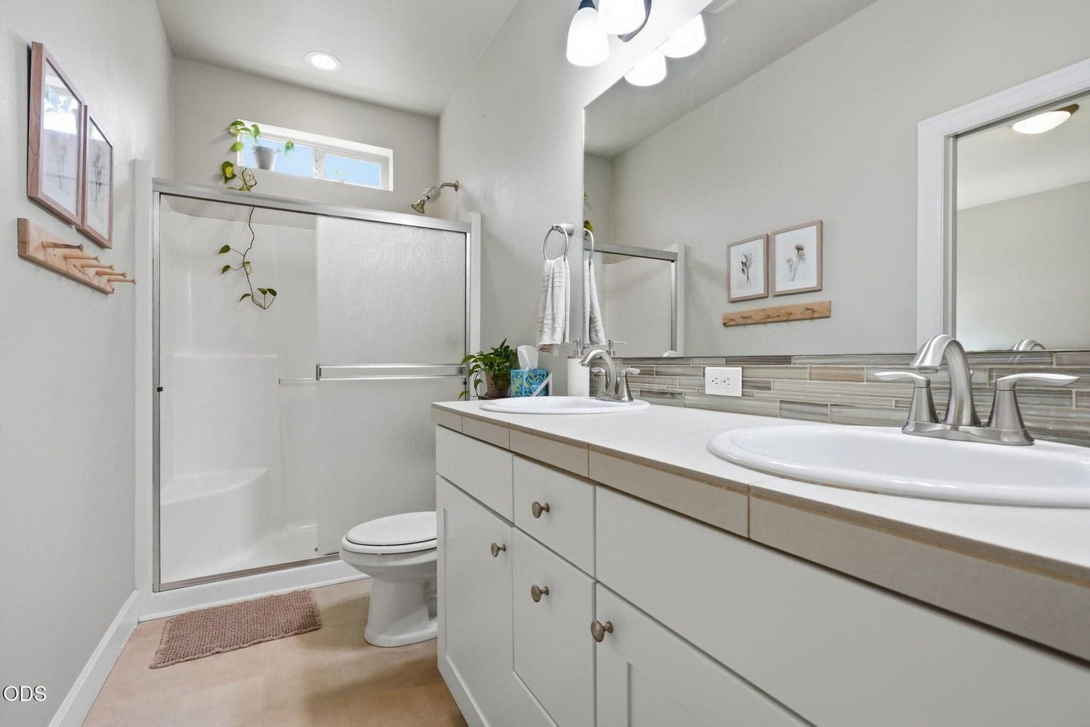 Photo of 61420 SE Lana Way 20 of 32