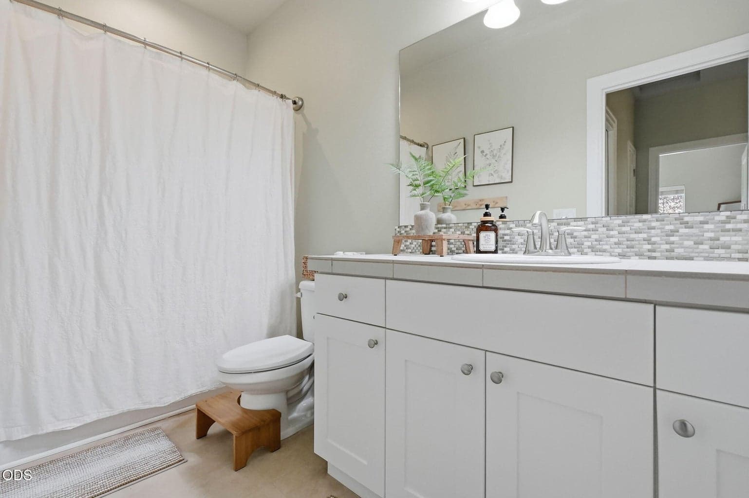 Photo of 61420 SE Lana Way 23 of 32