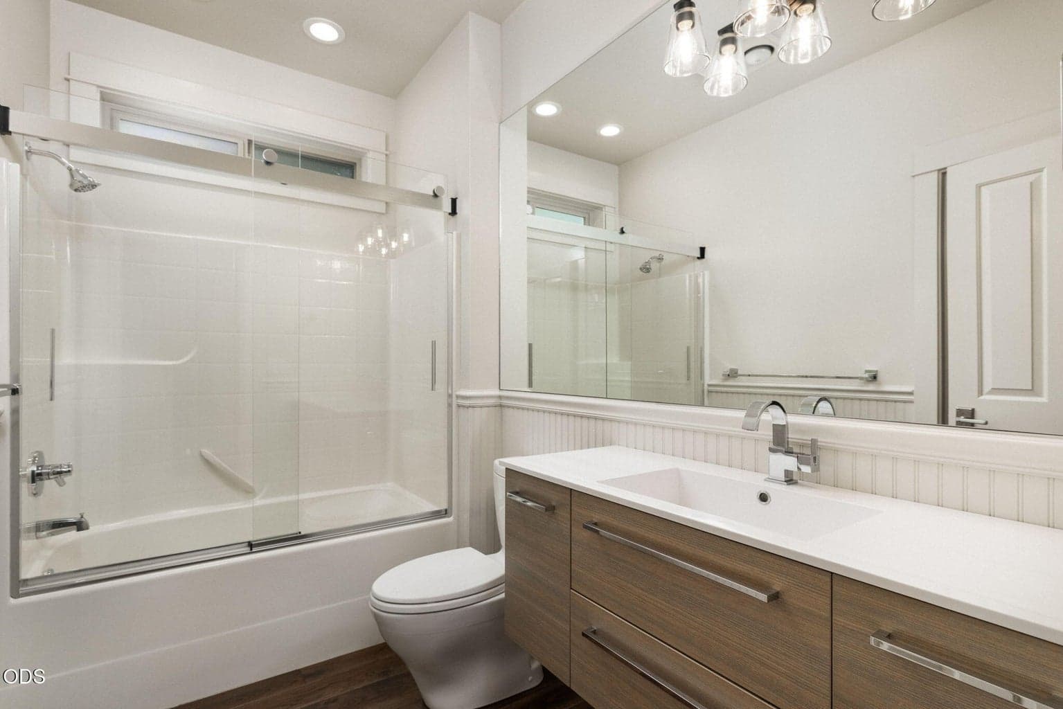 Main Level Full Bath