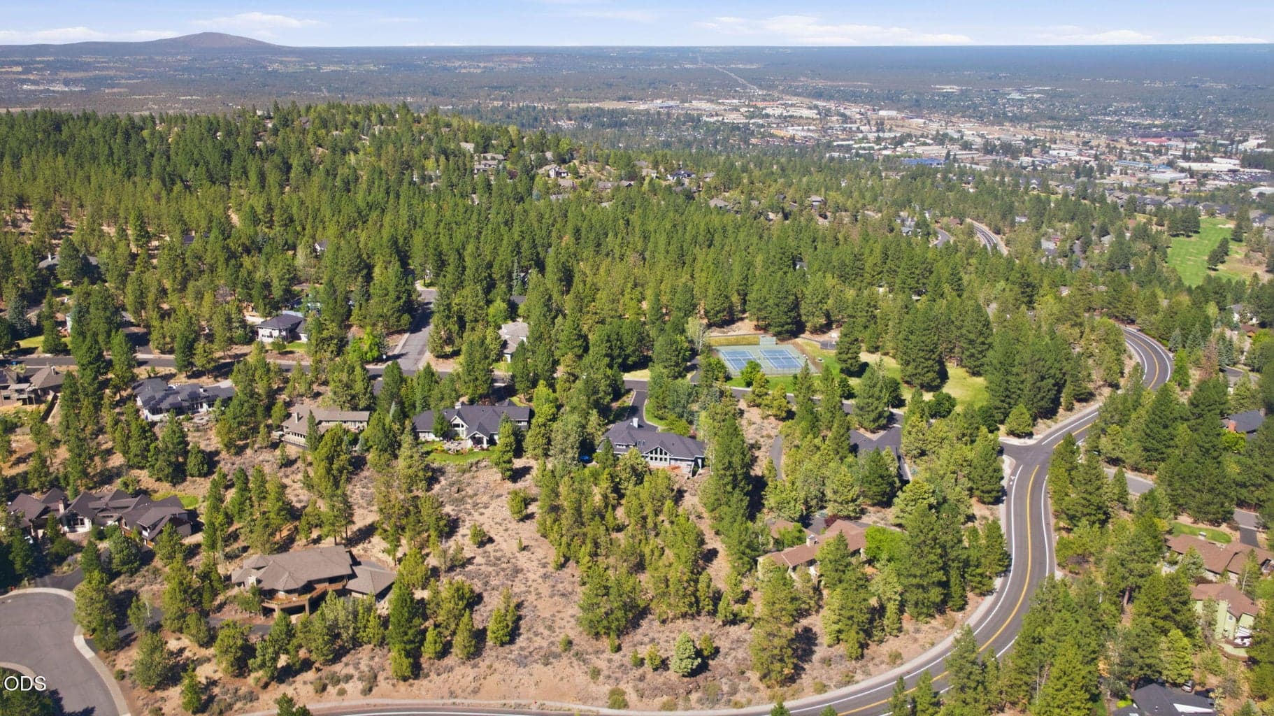 Photo of 1175 Promontory Drive 2 of 3