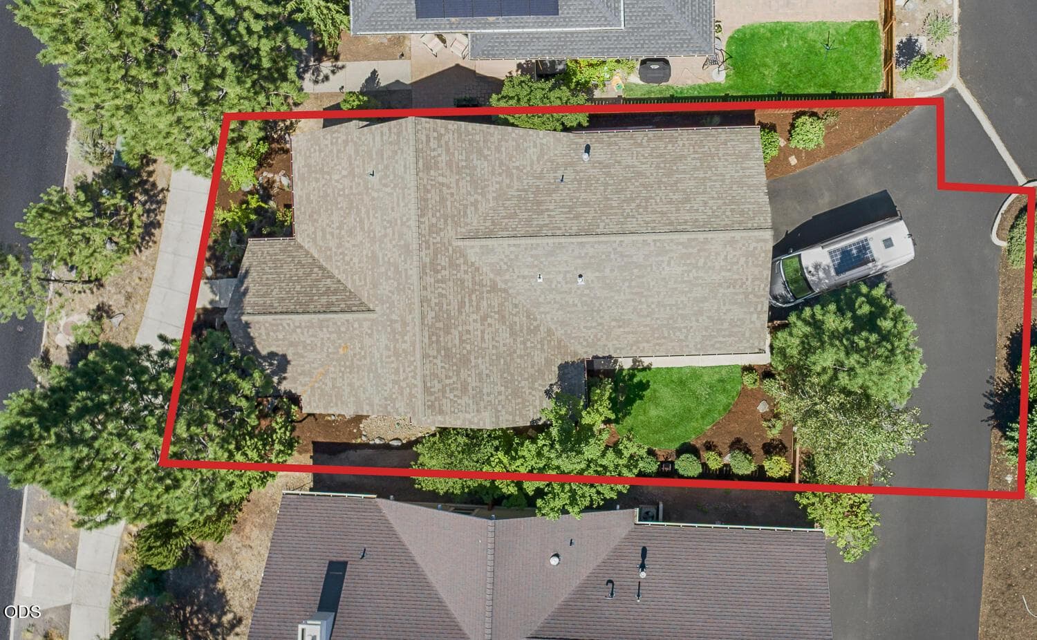 Photo of 740 NW Mount Washington Drive 26 of 27