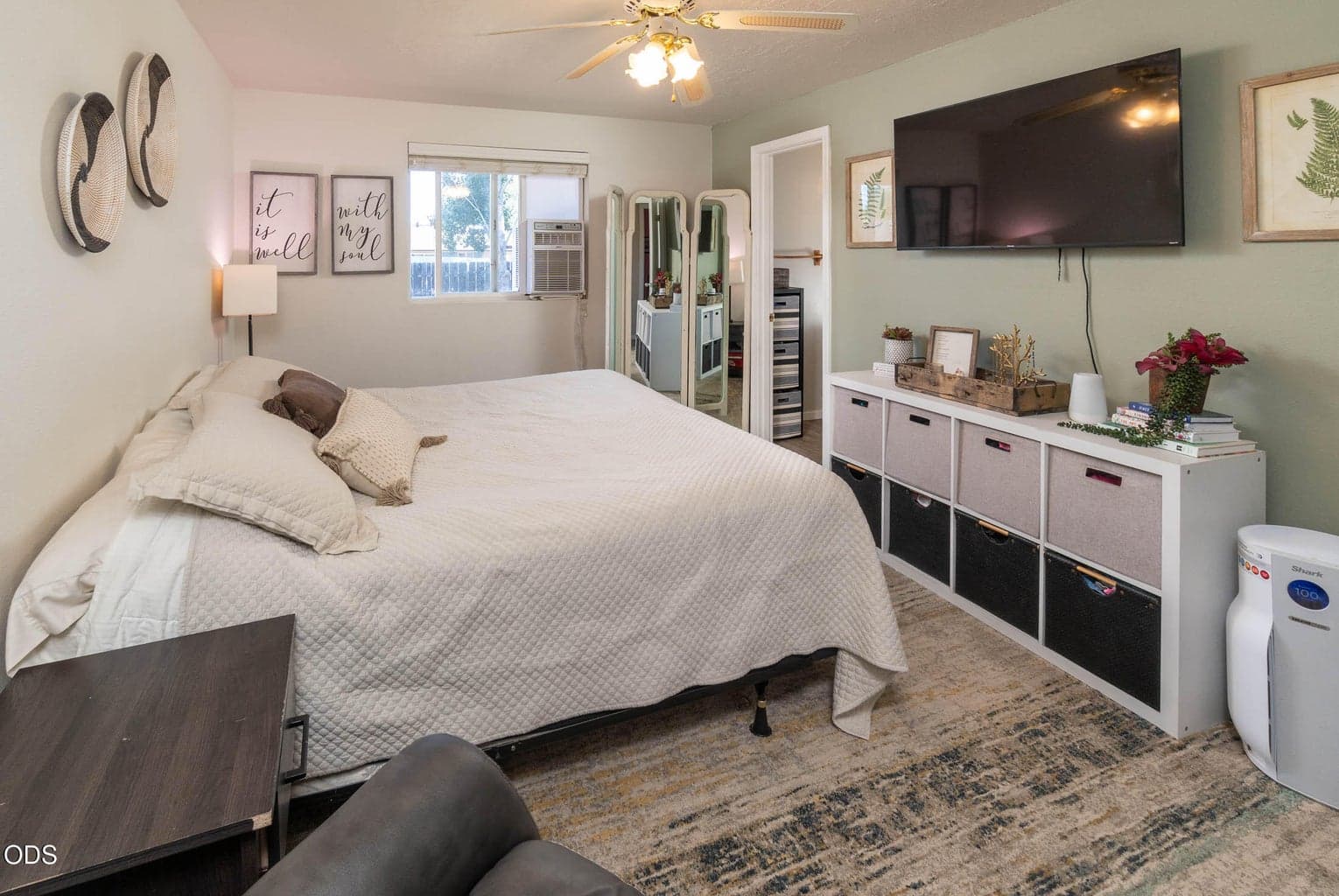 Photo of 3217 SW Quartz Avenue 10 of 20