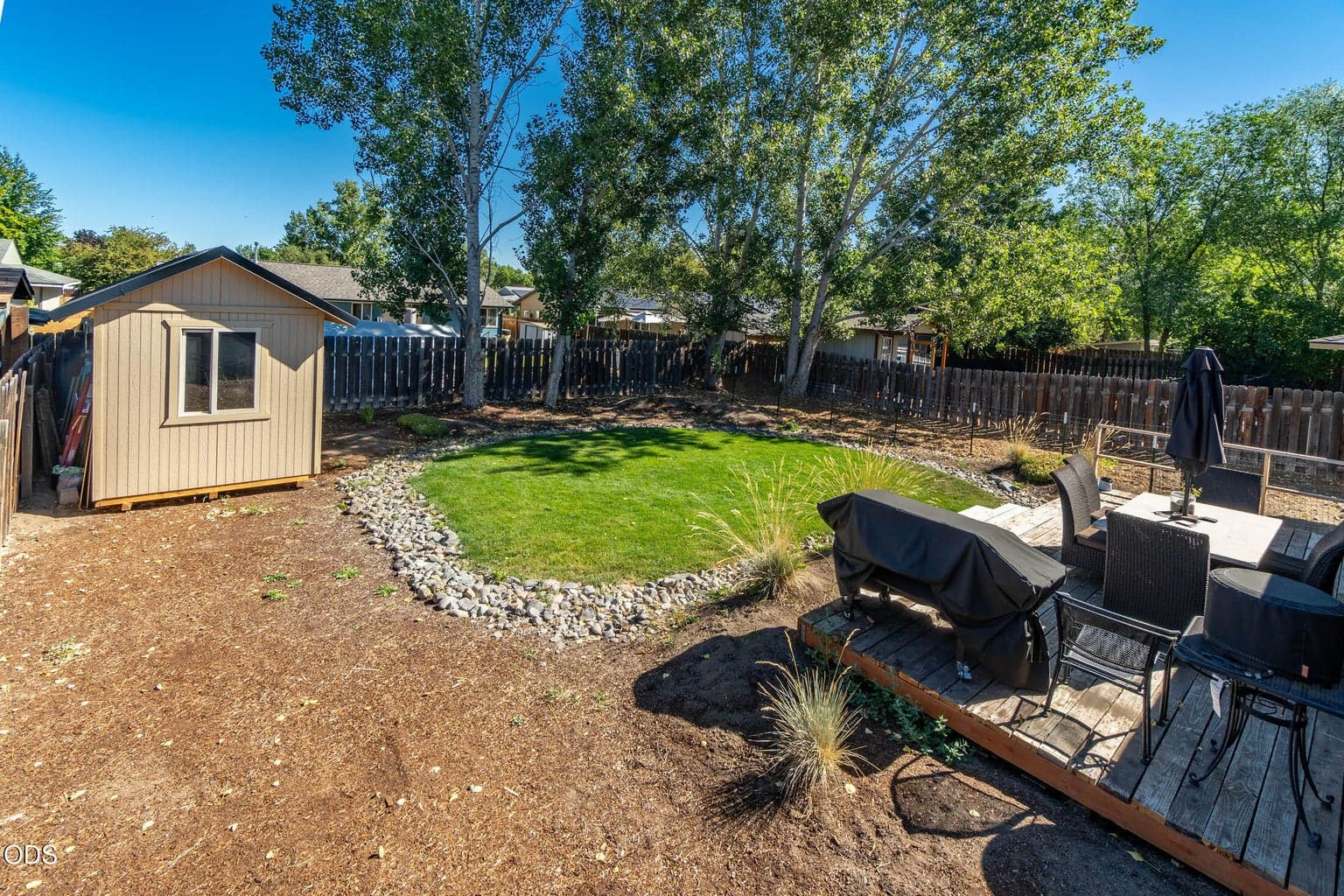 Photo of 3217 SW Quartz Avenue 14 of 20
