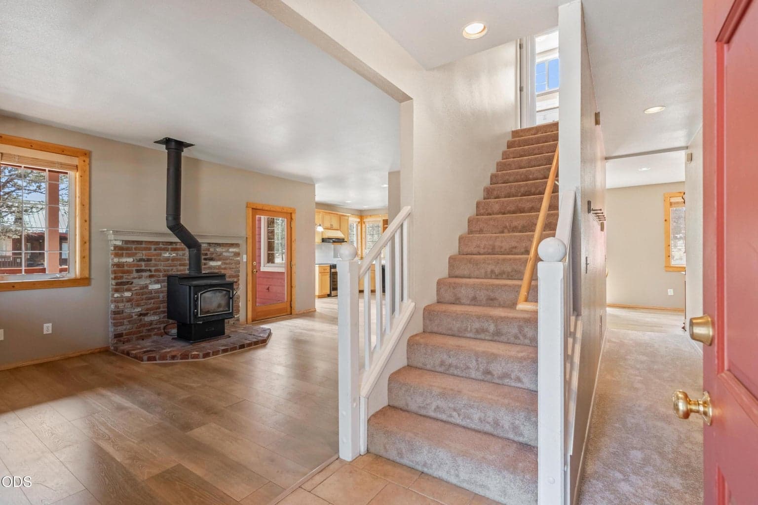 Photo of 70125 Mustang Drive 3 of 50