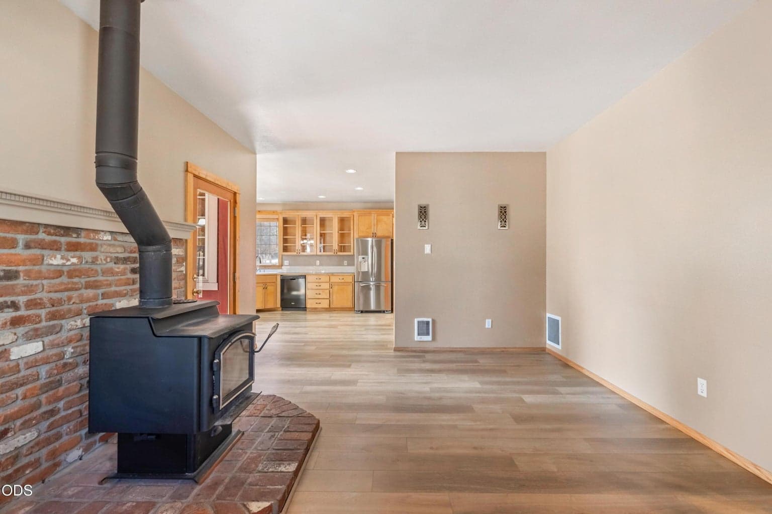 Photo of 70125 Mustang Drive 5 of 50