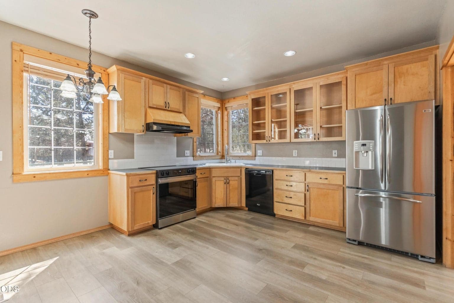 Photo of 70125 Mustang Drive 6 of 50