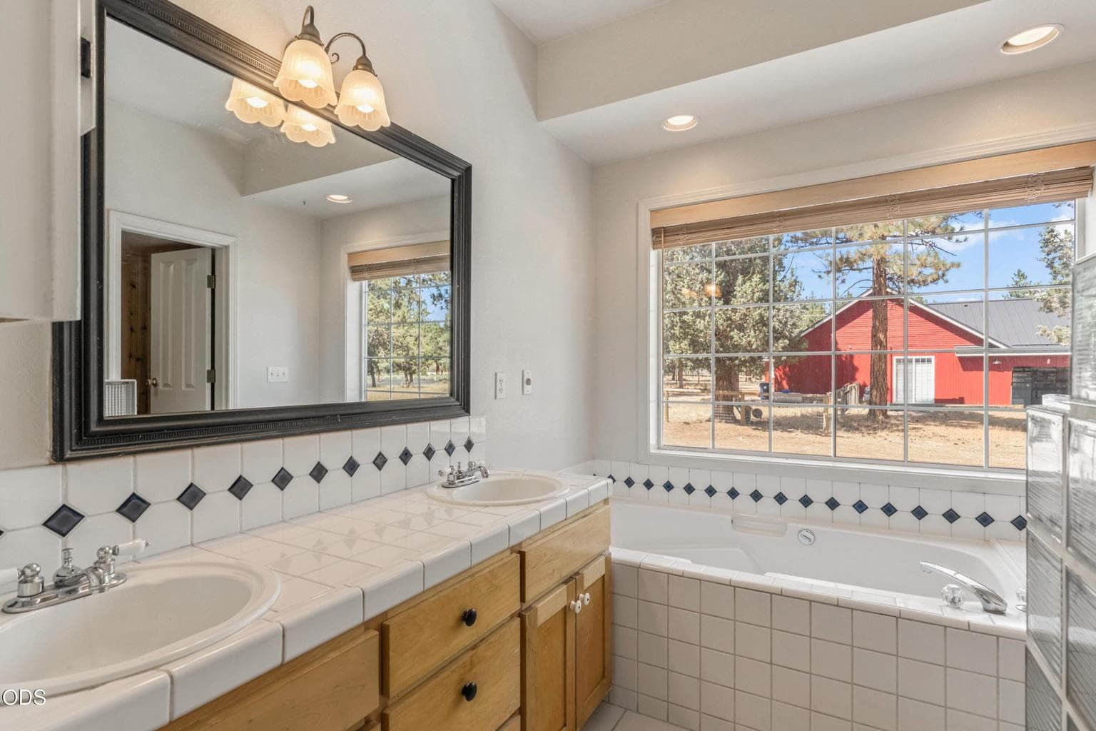Photo of 70125 Mustang Drive 12 of 50