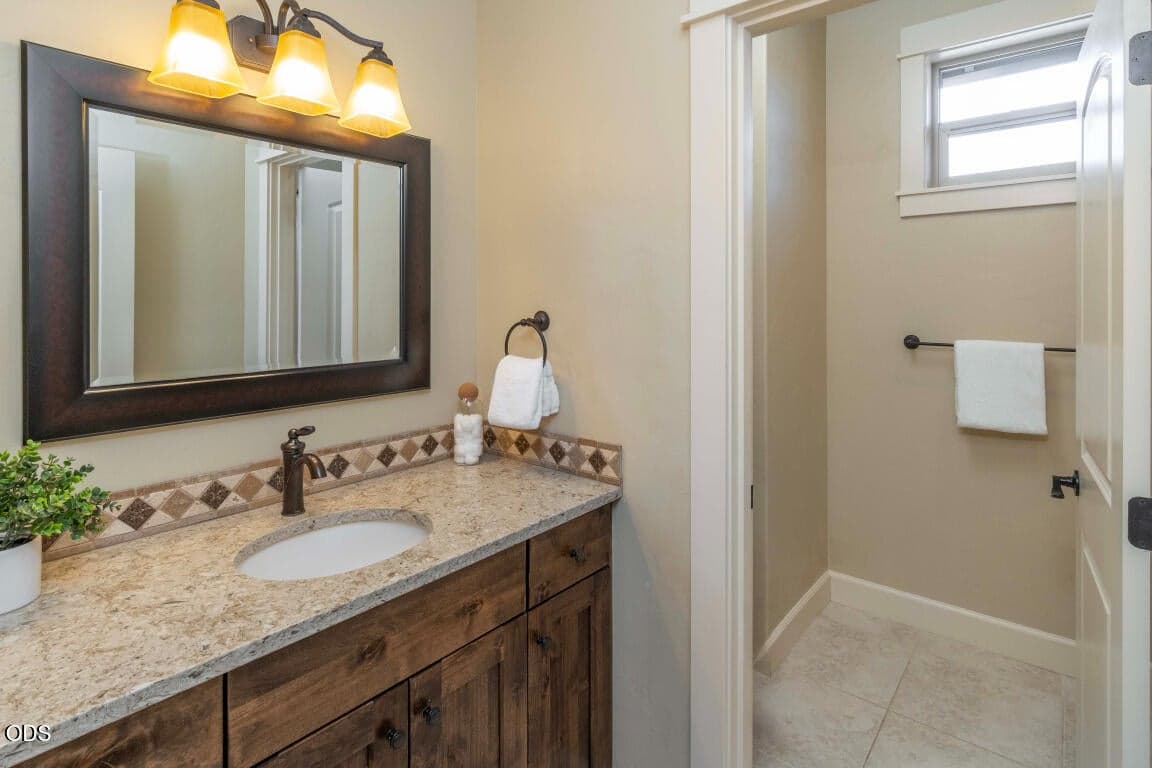 Photo of 60970 Woods Valley Place 25 of 39