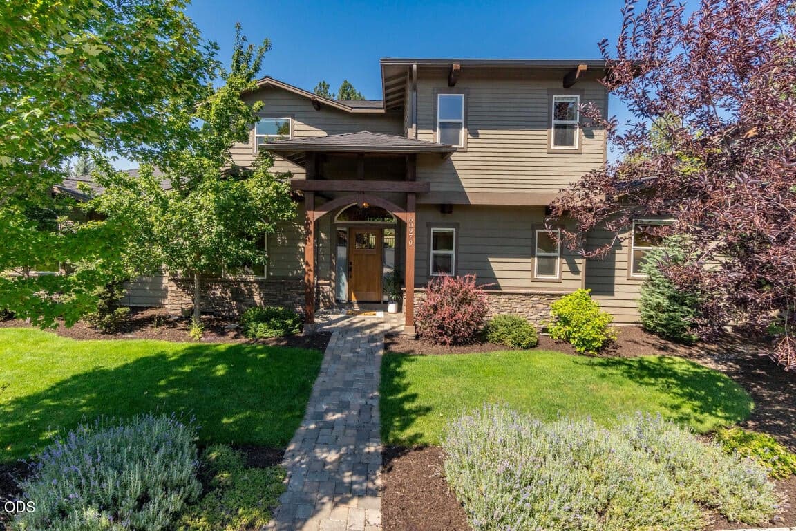 Photo of 60970 Woods Valley Place 30 of 39