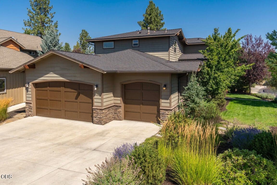 Photo of 60970 Woods Valley Place 32 of 39
