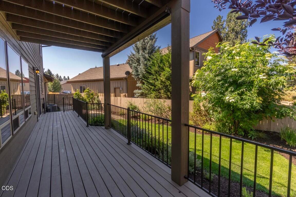 Photo of 60970 Woods Valley Place 35 of 39