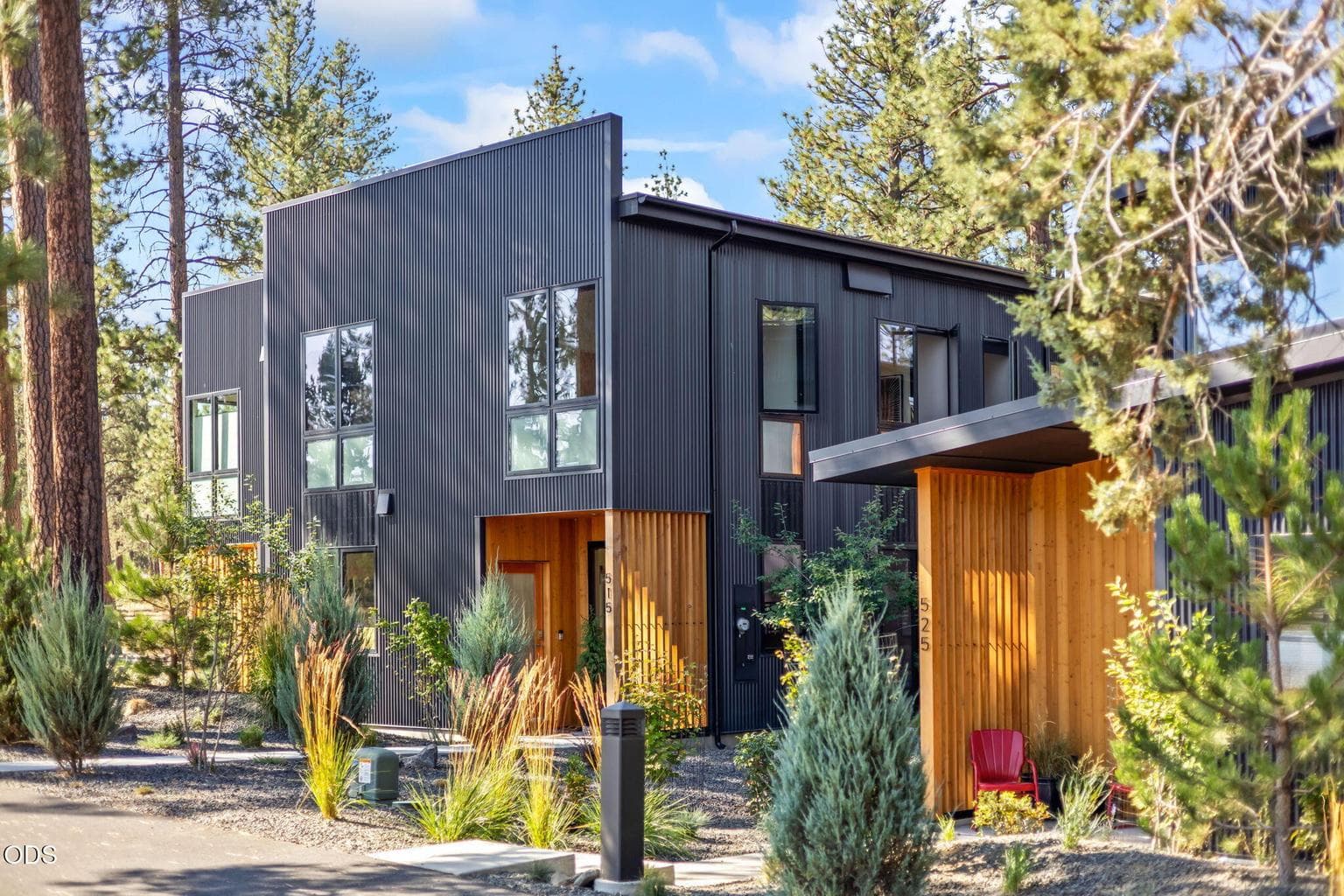 Photo of 515 Pine Street 1 of 34