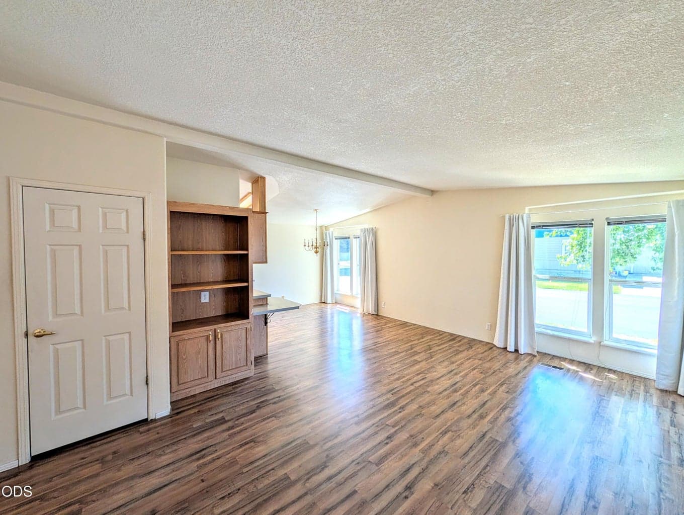 Photo of 1188 27th Street 3 of 14