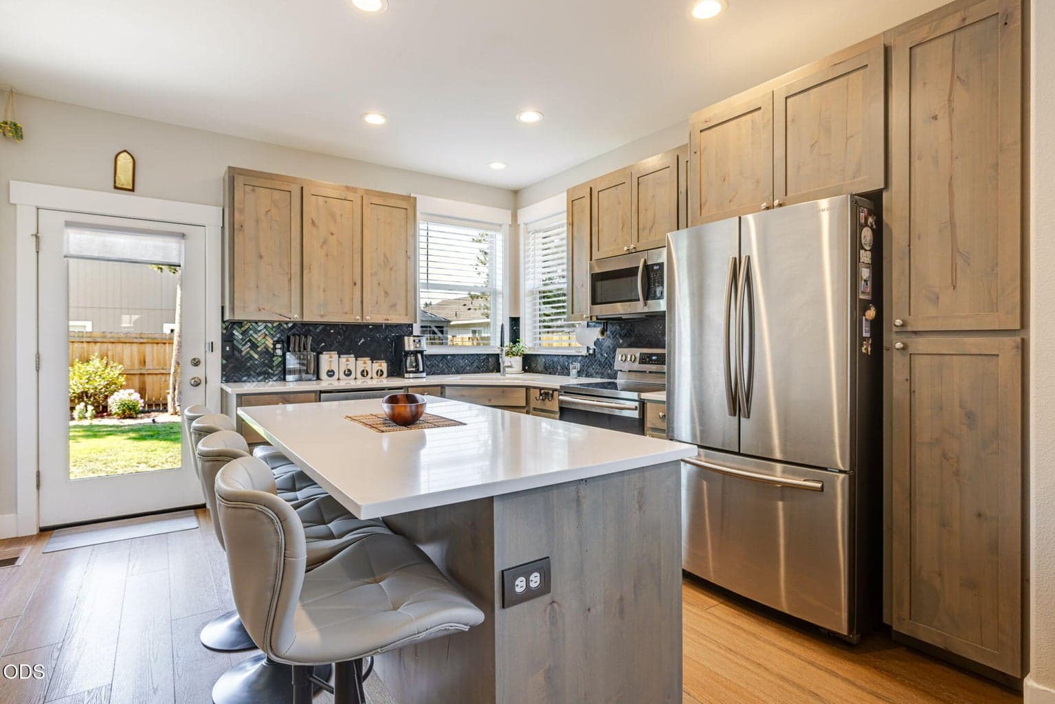 Photo of 16429 Betty Court 2 of 26