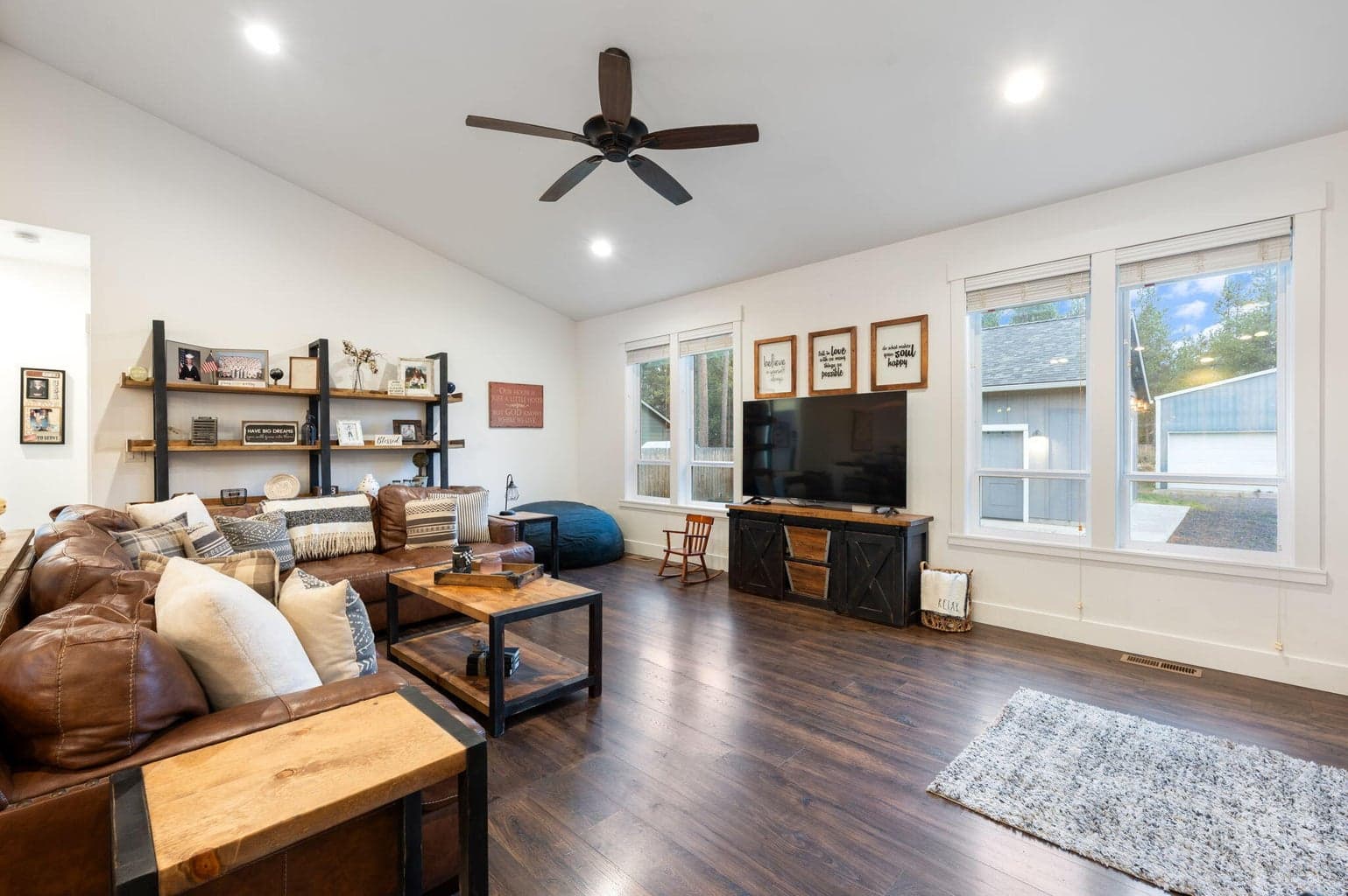 Photo of 56253 Marsh Hawk Road 14 of 39