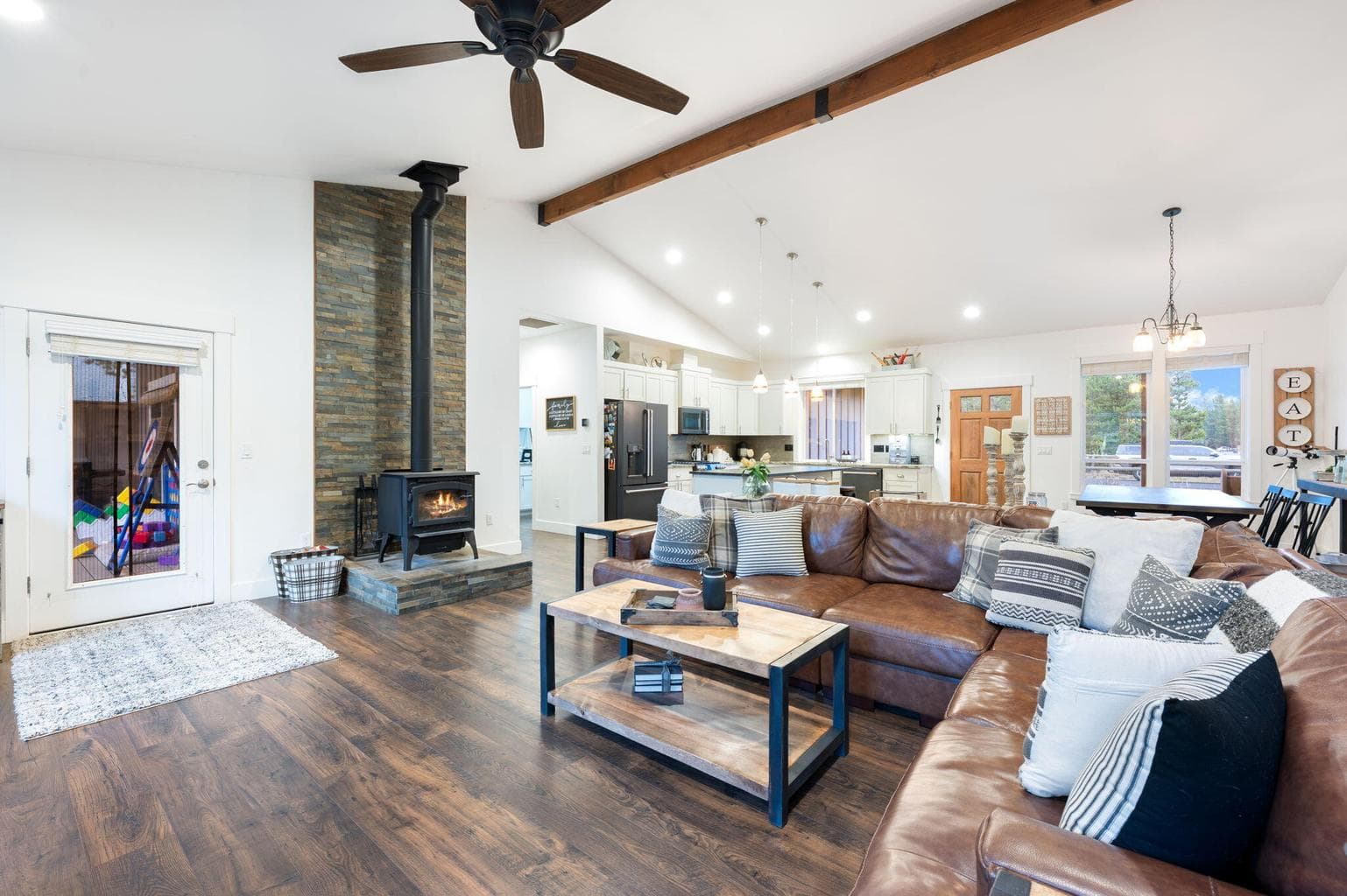 Photo of 56253 Marsh Hawk Road 17 of 39
