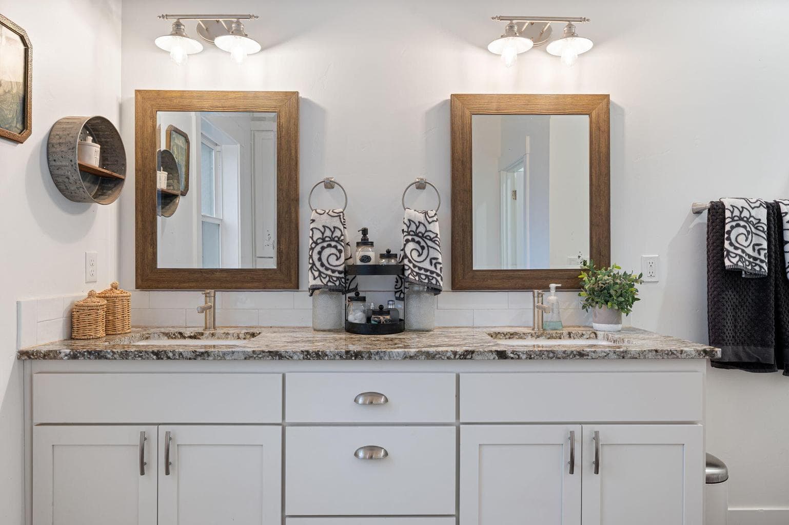 Photo of 56253 Marsh Hawk Road 22 of 39