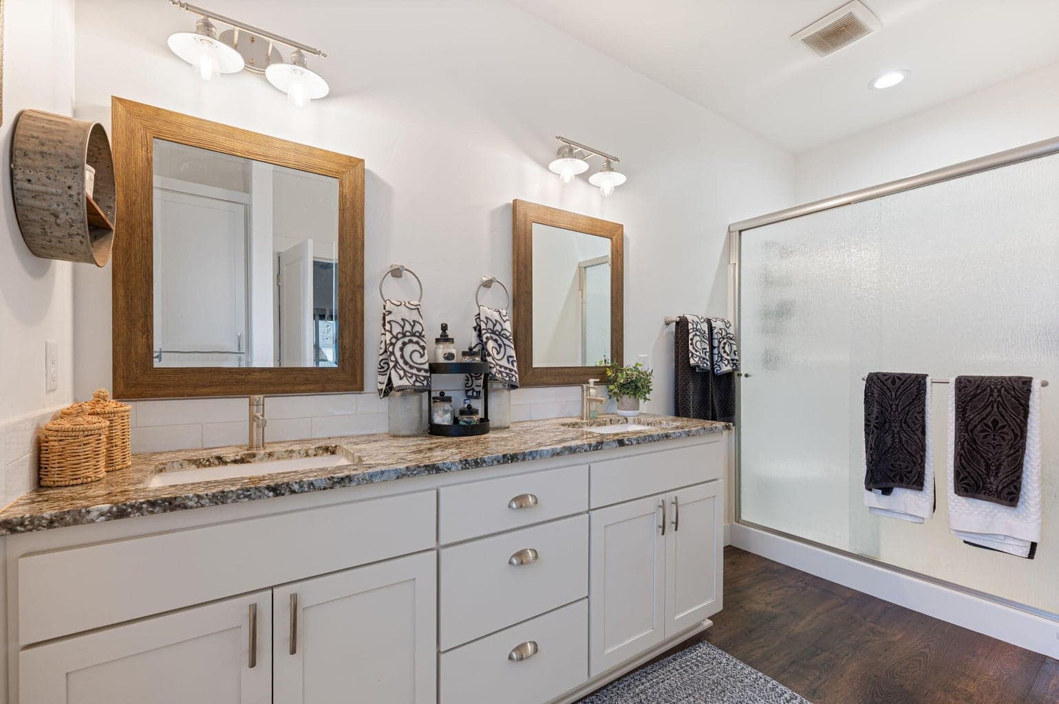 Photo of 56253 Marsh Hawk Road 23 of 39
