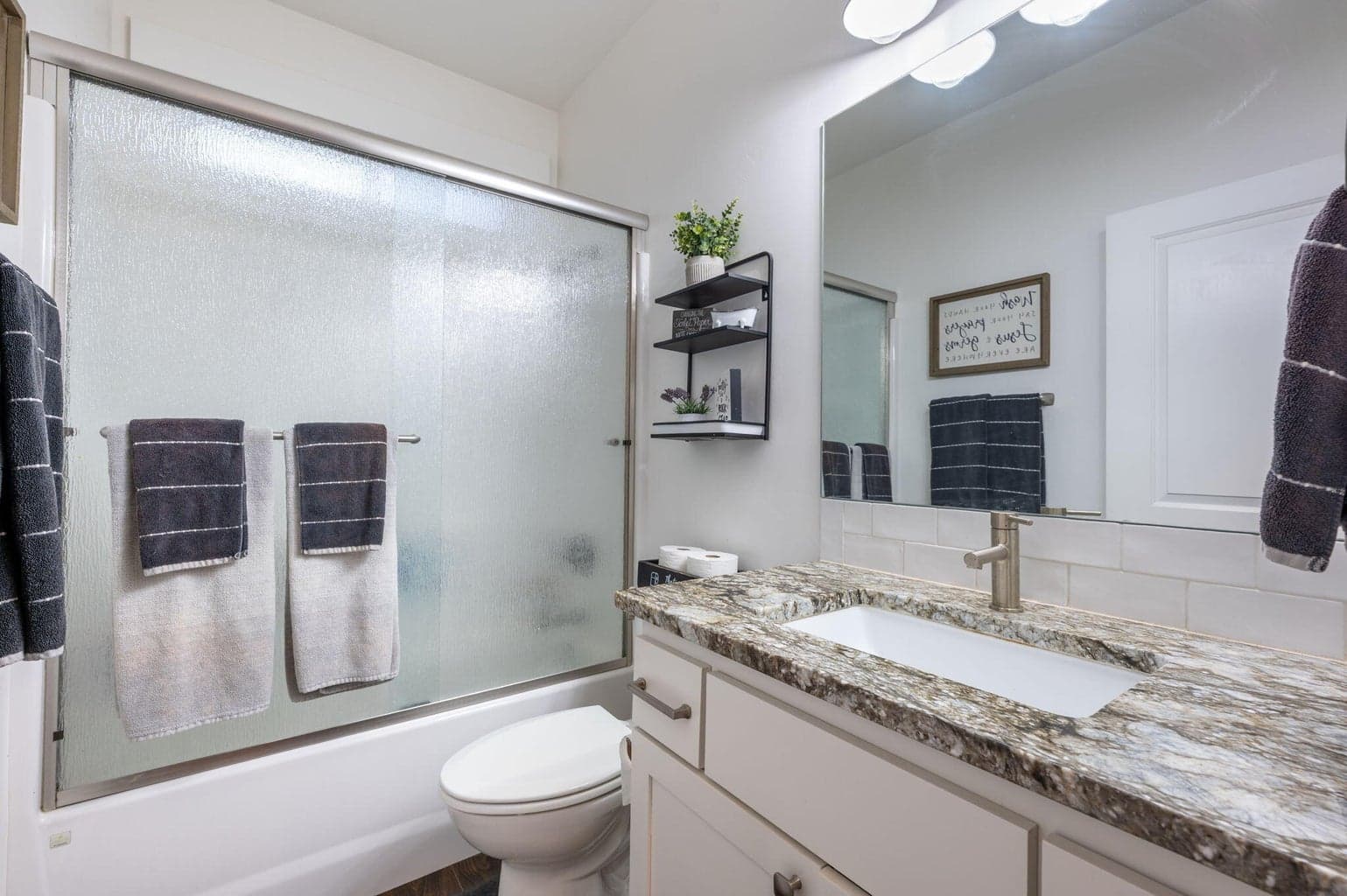 Photo of 56253 Marsh Hawk Road 27 of 39